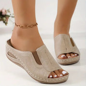 Women's Lightweight Sandals – Comfortable Everyday Sandals – Amiyah 7