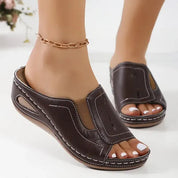 Women's Lightweight Sandals – Comfortable Everyday Sandals – Amiyah 8
