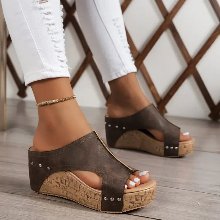 Orthopedic Cushioned Sandals for Women – Everyday Comfort & Style 3