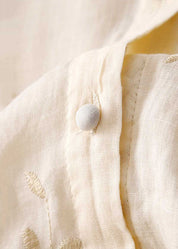 Long-Sleeve Blouse for Women with Floral Accents – Elegant Top for Any Occasion 4