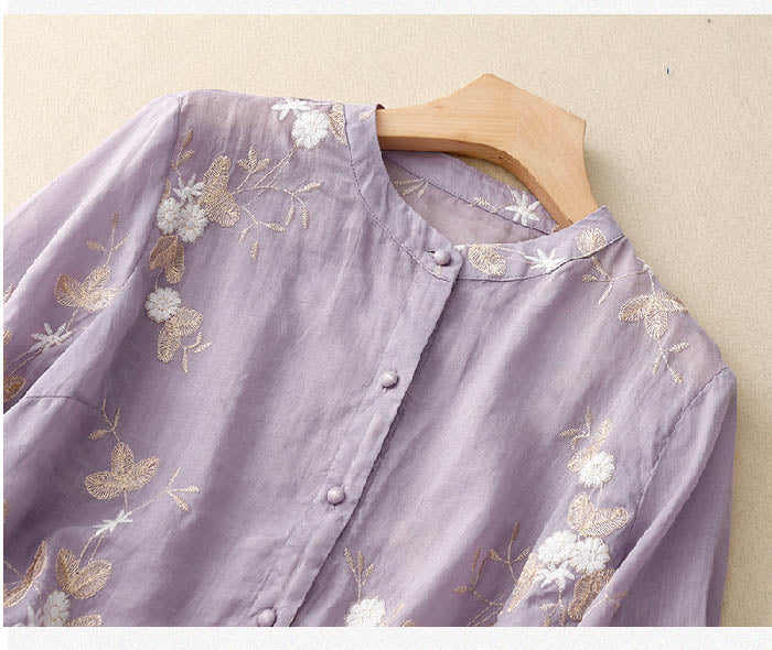 Long-Sleeve Blouse for Women with Floral Accents – Elegant Top for Any Occasion 7