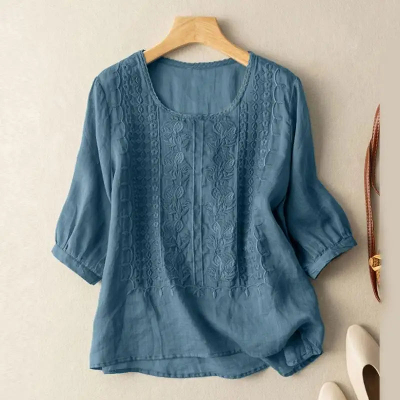 Floral Blouse for Women – Comfortable Elegant Top for Any Occasion 1