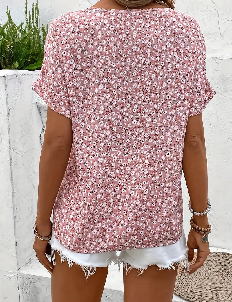 Floral Print Blouse for Women – Elegant Top for Warm Days 1