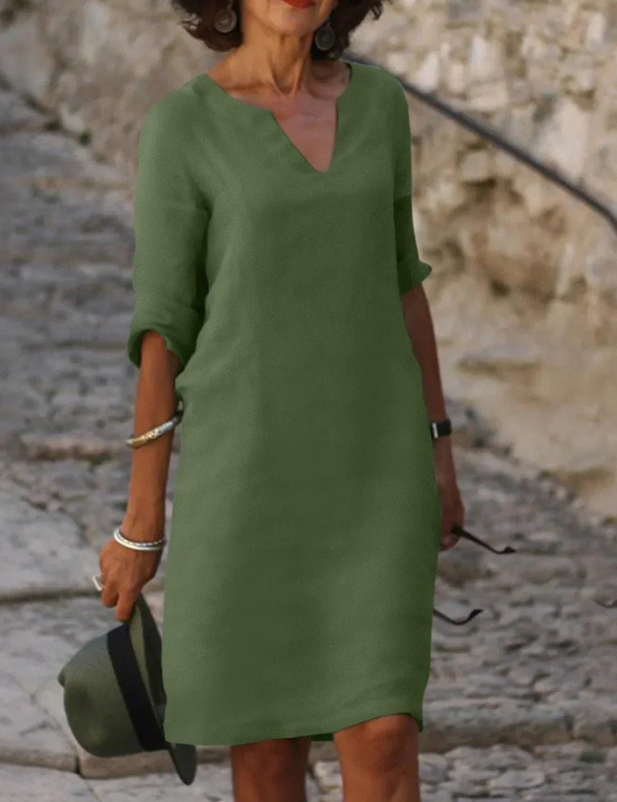 V-Neck Dress for Women – Elegant Pleated Dress for Any Occasion 2