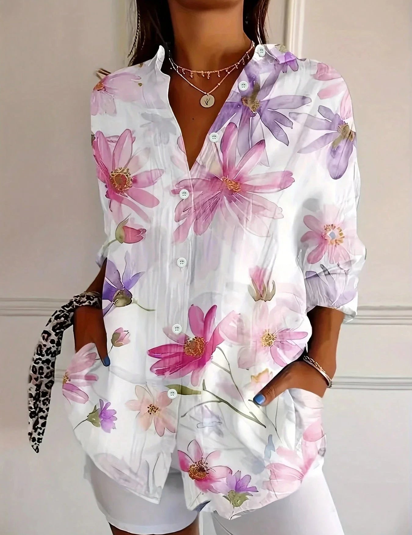 Colourful Printed Blouse for Women – Relaxed-Fit Top for Any Occasion 3