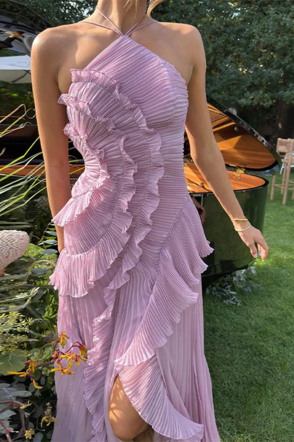 Open-Back Maxi Dress for Women – Ruffled Halter Neck Summer Dress 5