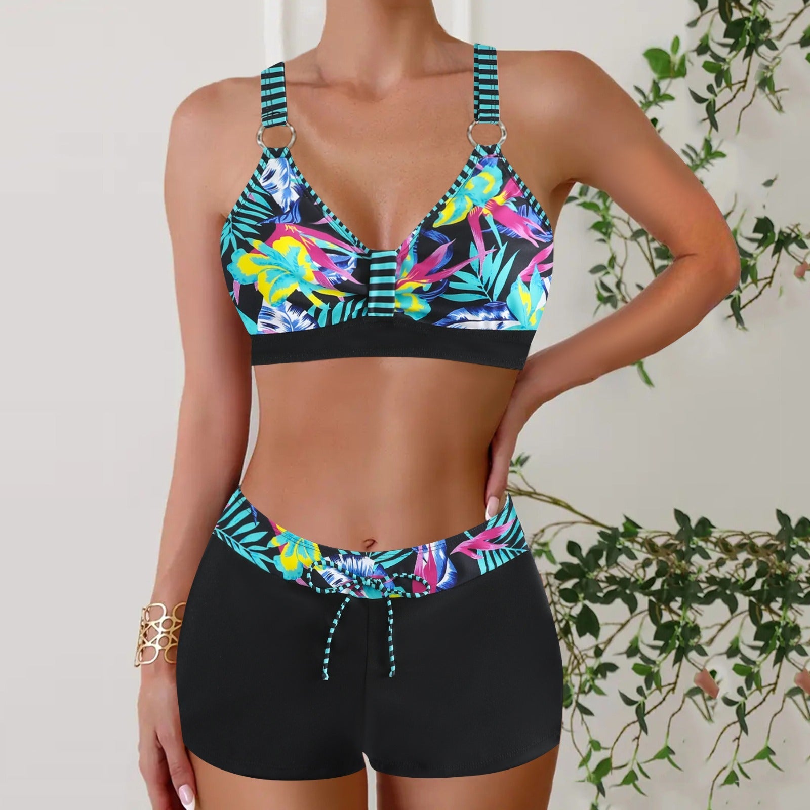 Two-Piece Swimsuit for Women – Elegant Adjustable Bikini Set for Summer